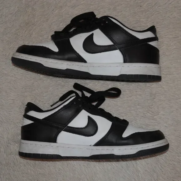 Youth Size 6 Nike Dunk Low, White and Black, Like New! - Picture 3 of 9